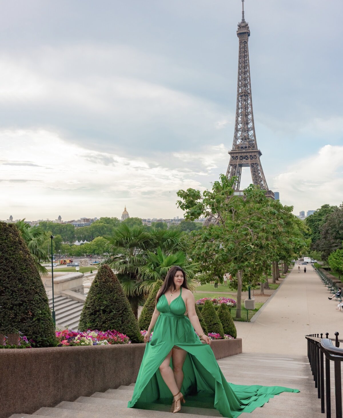 Mother-Daughter Photoshoot in Paris: The Most Emotional Session You'll Ever Have